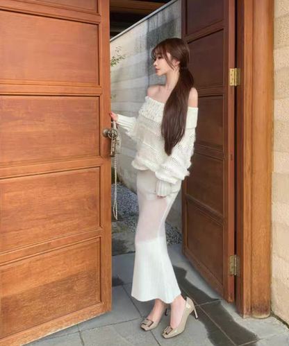 Rhinestone Bijou Off-Shoulder Knit / ラインストーンビジューオフショルダーニット