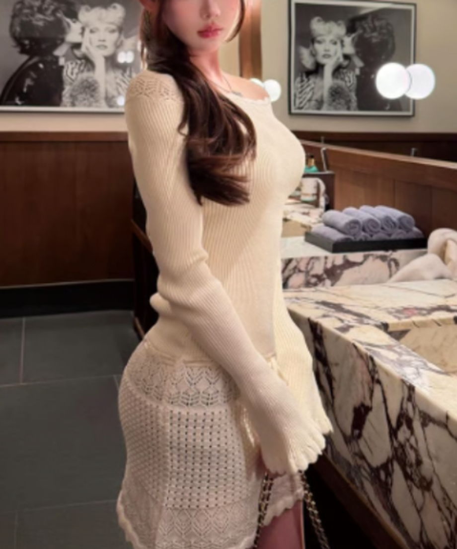 Crochet Knit Off-Shoulder One-Piece / クロシェニットオフショルダーワンピース