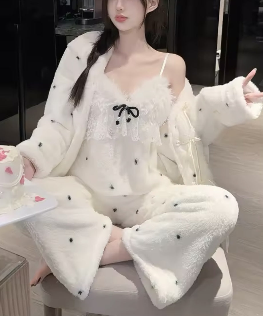 Dot Fluffy Pajama Set / ドットもこもこパジャマセット