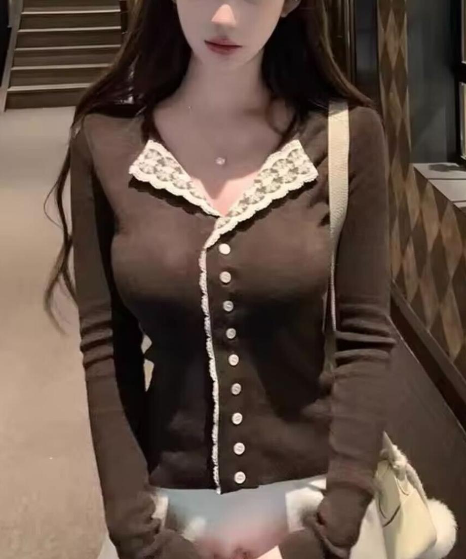 Soft Lace Button Top / ソフトレースボタントップス