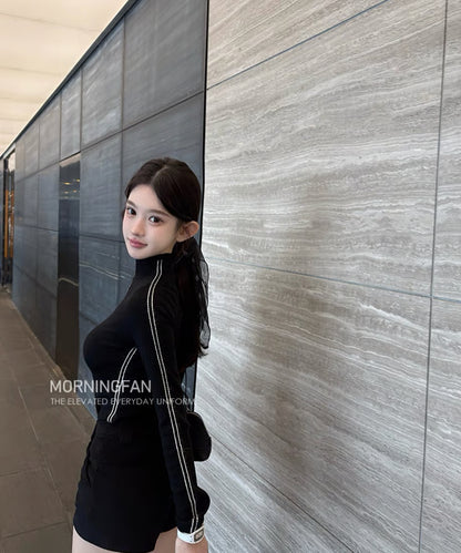 Cameria Embroidery Turtleneck Knit Top【Black】【White】