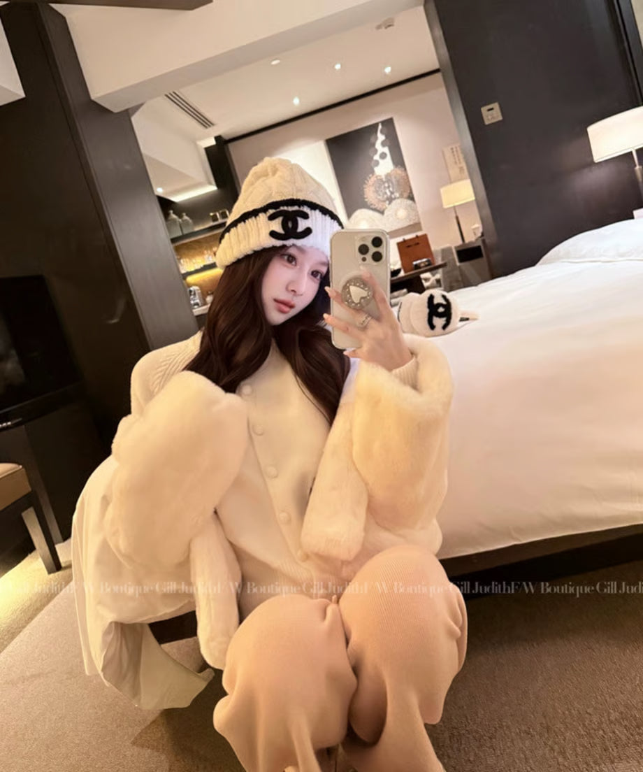 Velvet White Knit Cardigan/　ベルベットホワイトニットカーディガン